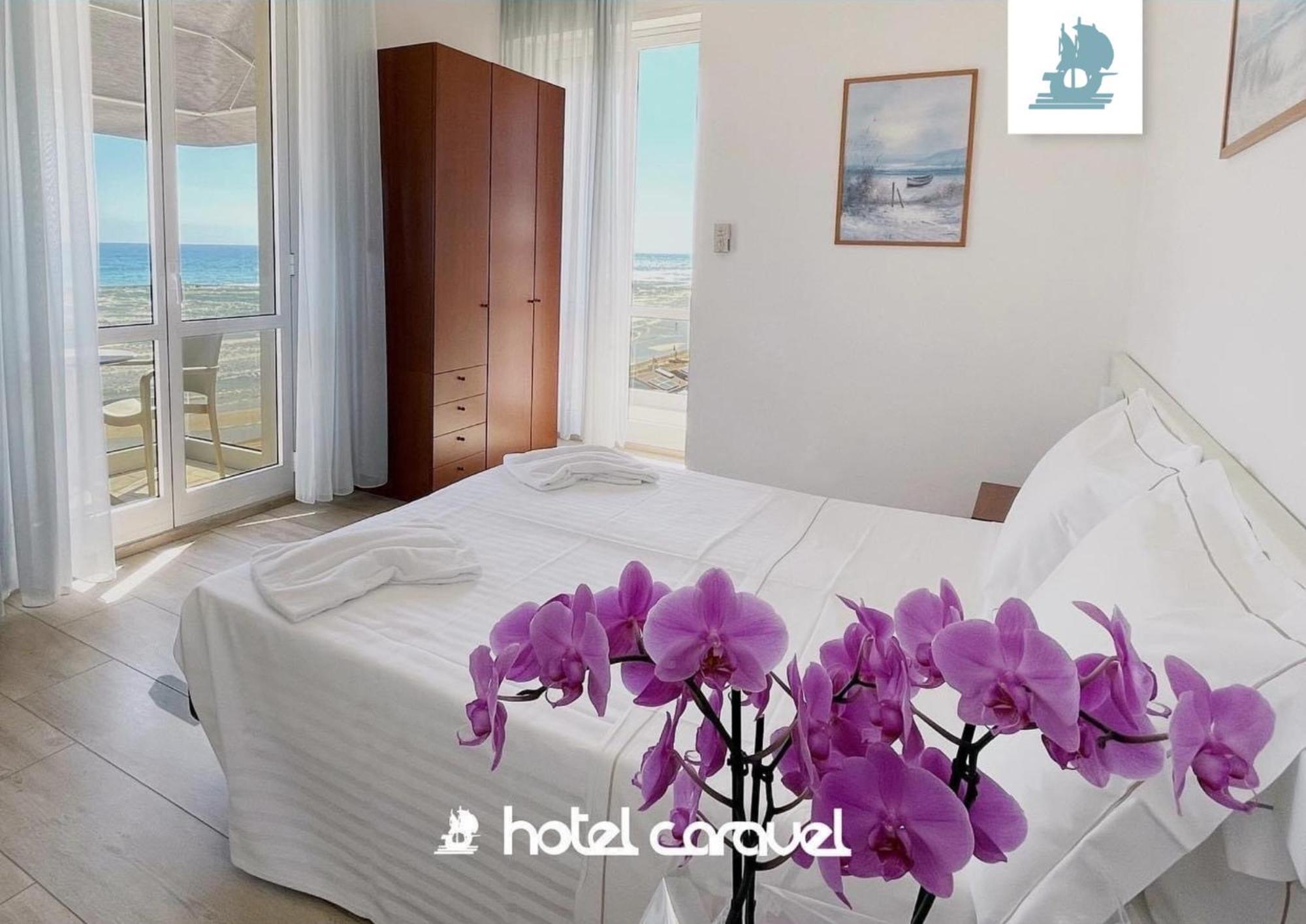 Hotel Caravel Marotta Kültér fotó