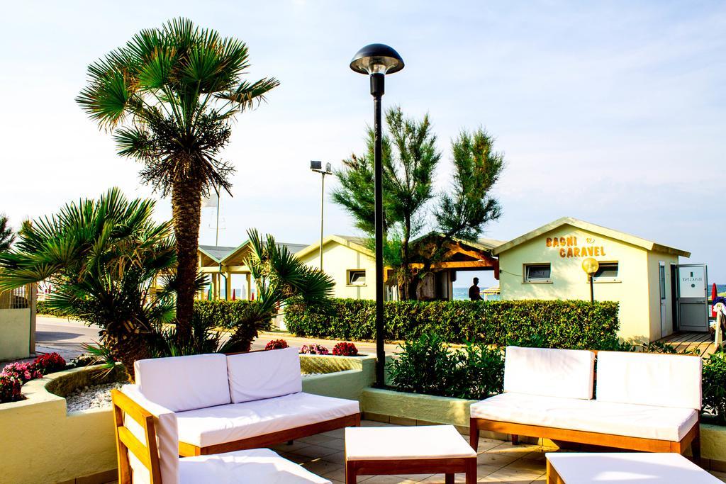 Hotel Caravel Marotta Kültér fotó